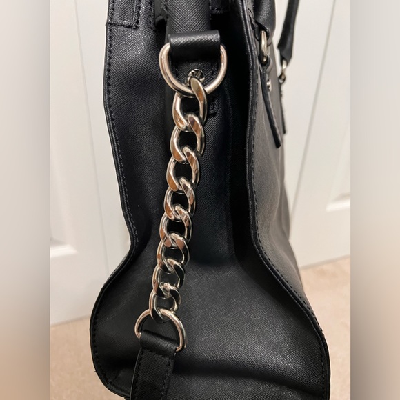 Authentic Michael Kors large Hamilton satchel - Picture 6 of 12